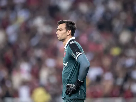 Léo Jardim faz alerta mesmo com a classificação do Vasco