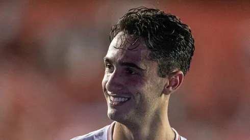Rodriguinho marcou um belo gol pelo São Paulo.