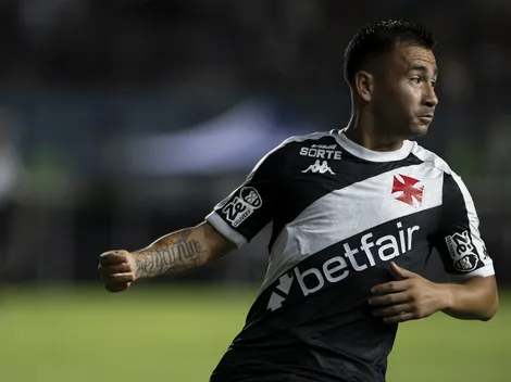 Vasco nega rescisão com Jean David e define futuro do chileno