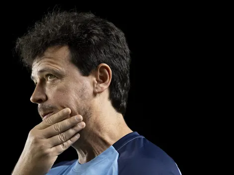 Fenando Diniz é avisado que jogador do Vasco pediu para sair