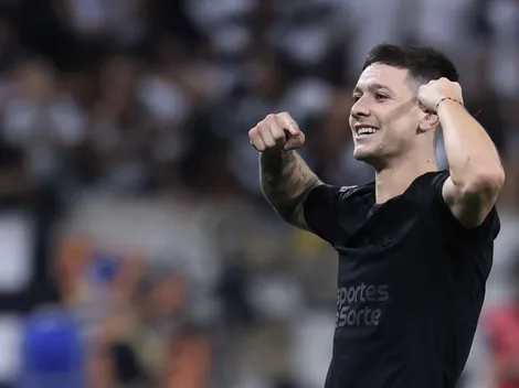 Garro e mais dois jogadores próximos de retornar ao Corinthians