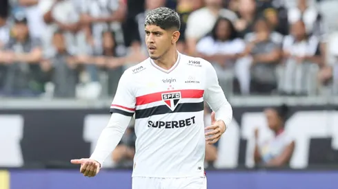 Alan Franco deve continuar no São Paulo.