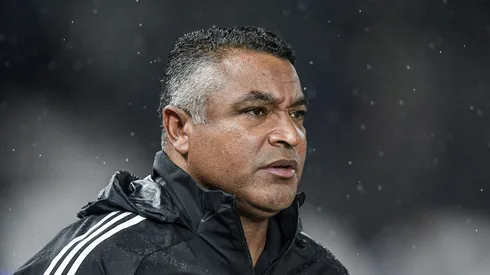 Roger Machado vira assunto no Bahia.