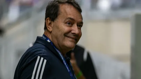 Pedrinho durante confronto contra o Flamengo no Campeonato Brasileiro de 2025. Foto: Fernando Moreno/AGIF