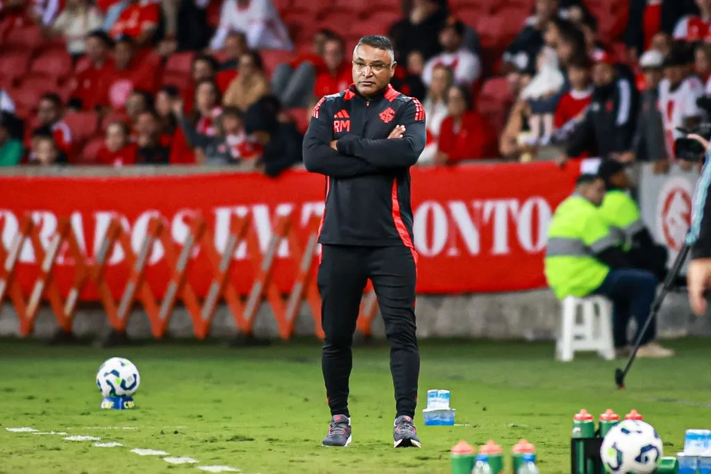 Roger Machado técnico do Internacional durante partida contra o Maracanã no Beira-Rio pelo campeonato Copa Do Brasil 2025. Foto: Maxi Franzoi/AGIF