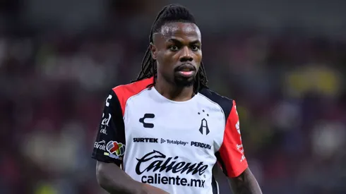 Meia Jhon Murillo, oferecido ao Sport