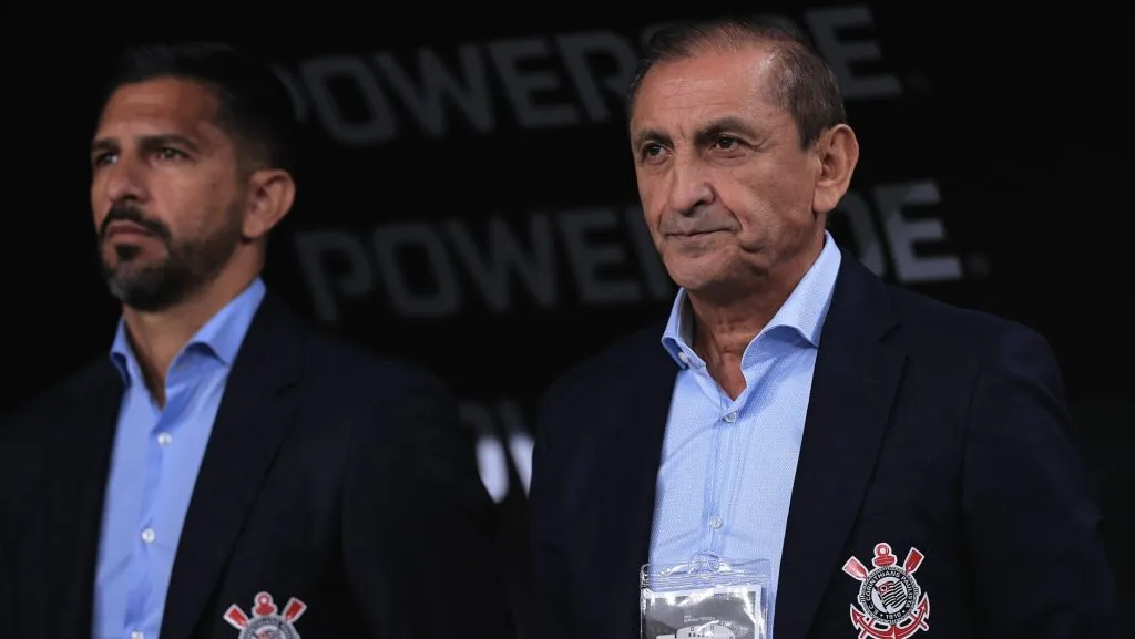 Ettore Chiereguini/AGIF - Ramón Díaz e Emiliano Díaz no Corinthians