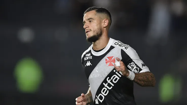 Coutinho jogador do Vasco durante partida contra o Operario no estadio Sao Januario pelo campeonato Copa Do Brasil 2025. Foto: Thiago Ribeiro/AGIF