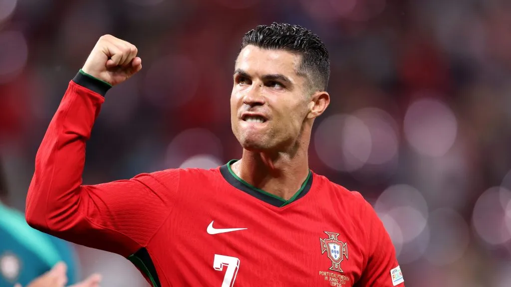 Cristiano Ronaldo em partida pela seleção de Portugal. (Photo by Alex Livesey/Getty Images)
