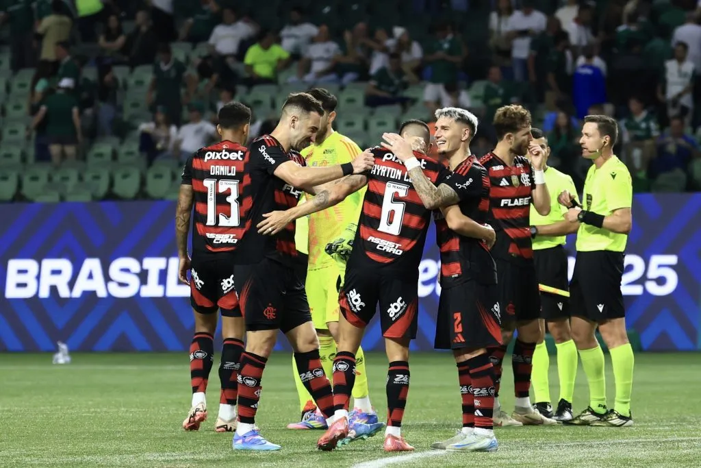 Palmeiras x Flamengo pelo Brasileirão 2025. Foto: Marcello Zambrana/AGIF