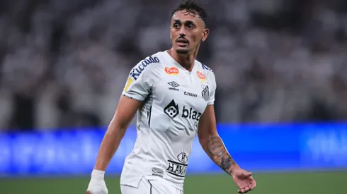 Diego Pituca jogador do Santos durante partida contra o Corinthians no estadio Arena Corinthians pelo campeonato Paulista 2025.