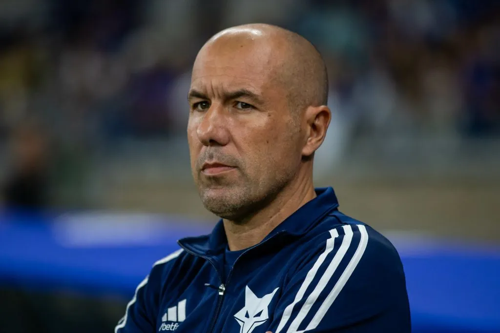 Jardim elogiou Marquinhos – Foto: Fernando Moreno/AGIF.