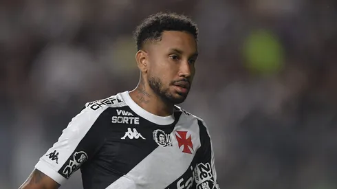 Jair foi oferecido ao São Paulo.