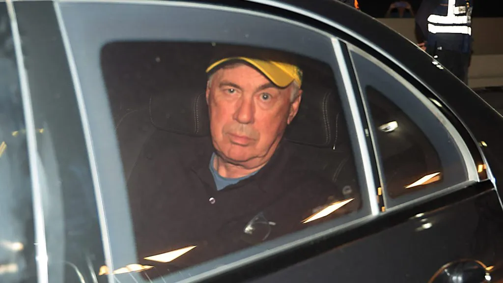 Carlo Ancelotti em sua chegada ao Brasil. (Photo by Wagner Meier/Getty Images)