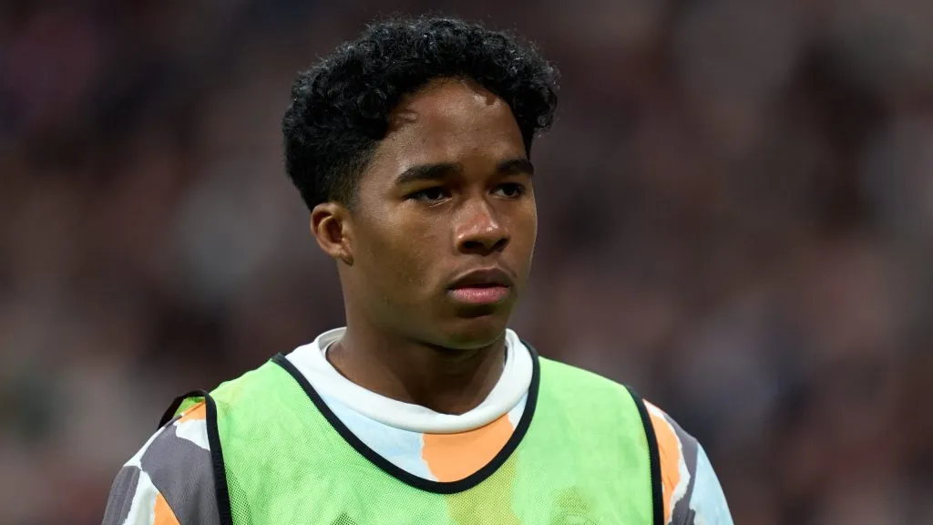 Endrick ainda não teve muitas oportunidades em campo pelo Real Madrid. (Photo by Angel Martinez/Getty Images)