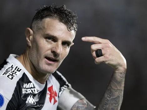 Vegetti leva torcida do Vasco à loucura após gol na Sul-Americana