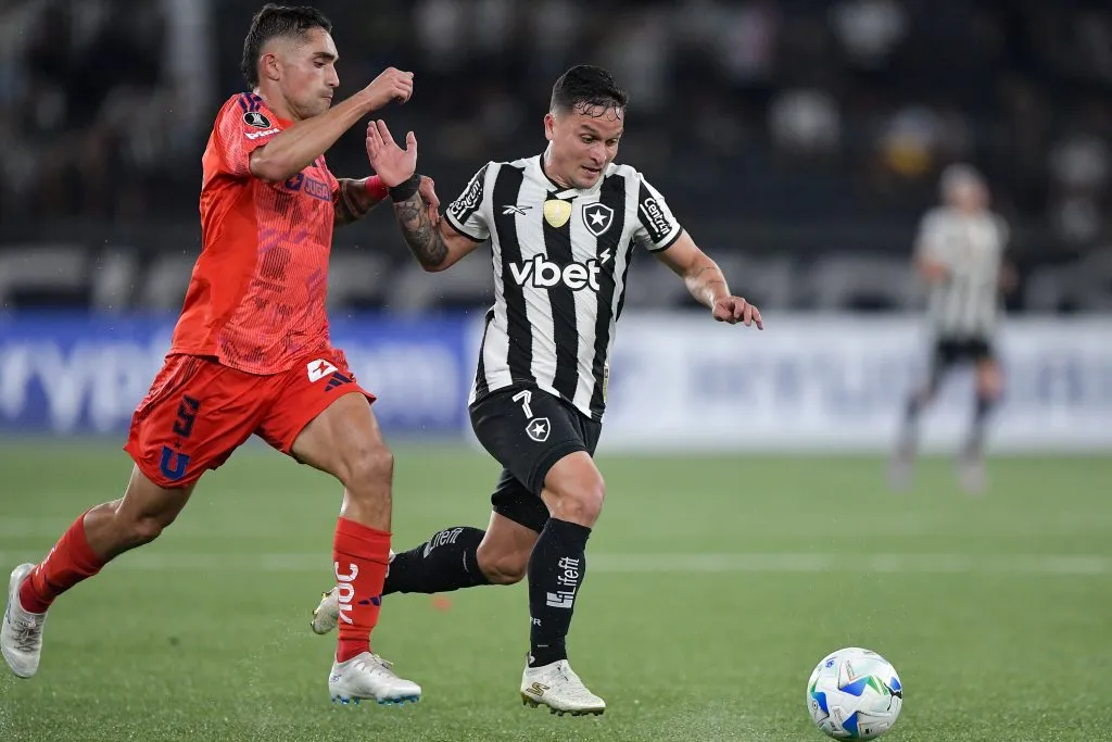 Artur jogador do Botafogo durante partida contra o Universidad de Chile pela Copa Libertadores 2025. Foto: Thiago Ribeiro/AGIF