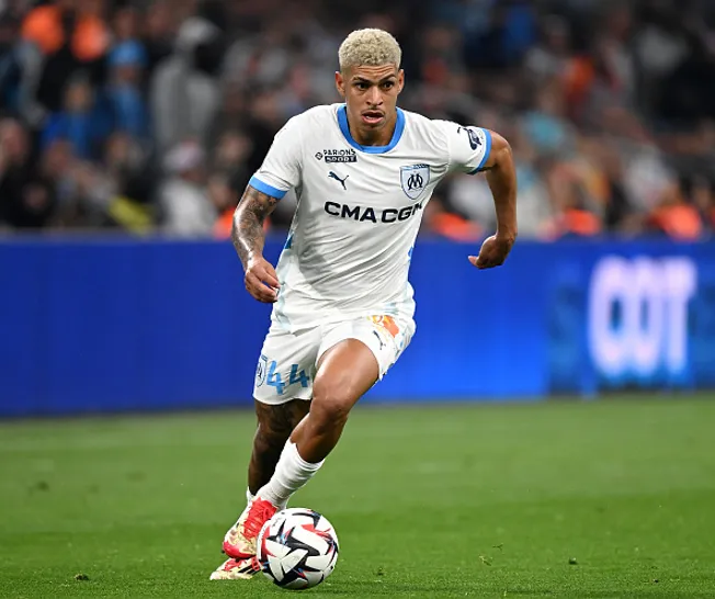 Luis Henrique atuando no Olympique de Marselha – FRA (Photo by Neal Simpson/Sportsphoto/Allstar via Getty Images)