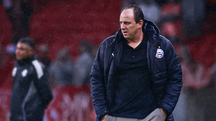 Rogerio Ceni tecnico do Bahia durante partida contra o Internacional