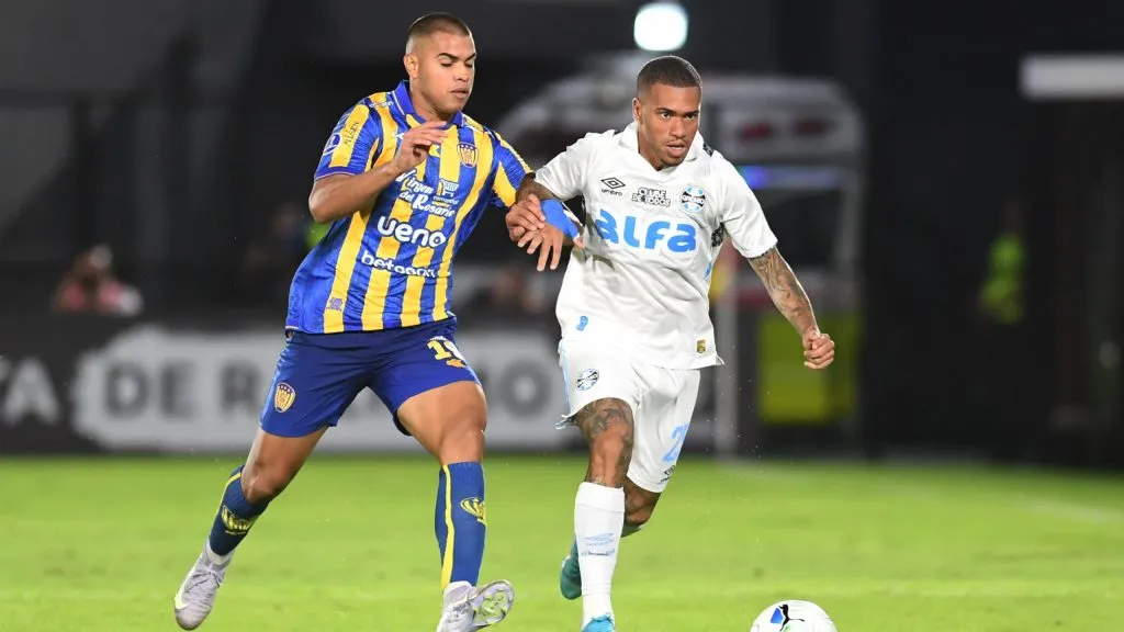 Grêmio x Sportivo Luqueño se enfrentam pela Copa Sul-Americana.  (Photo by Christian Alvarenga/Getty Images)