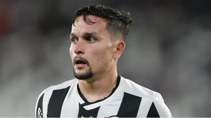 Artur exaltou Igor Jesus no Botafogo.