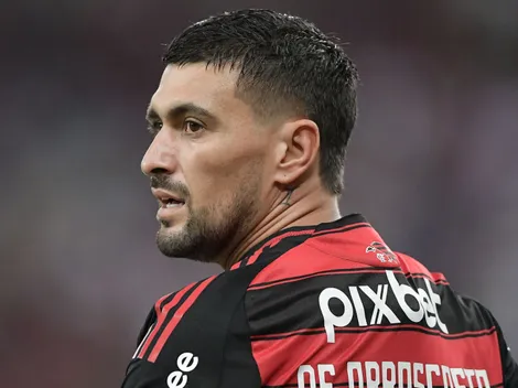 Neto solta declaração inesperada sobre Arrascaeta no Corinthians