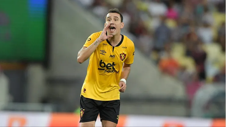 Pablo jogador do Sport durante partida contra o Fluminense no estadio Maracana pelo campeonato Brasileiro A 2025. Foto: Thiago Ribeiro/AGIF
