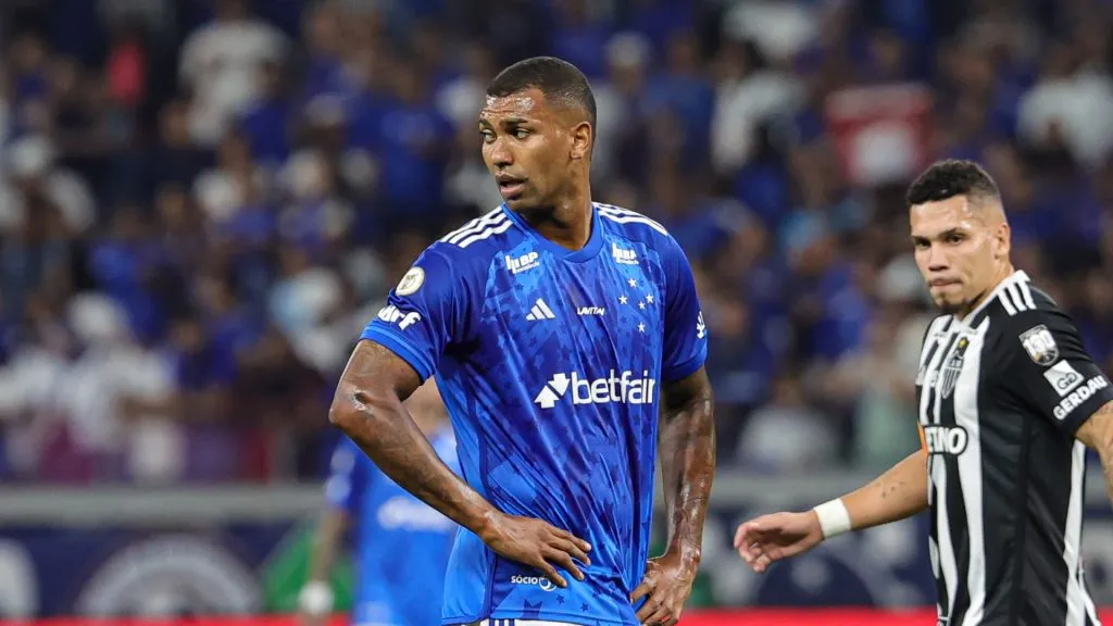 Walace, volante do Cruzeiro