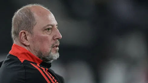 Alessandro Barcellos presidente do Internacional durante partida contra o Botafogo no estadio Engenhao pelo campeonato Brasileiro A 2025. Foto: Thiago Ribeiro/AGIF