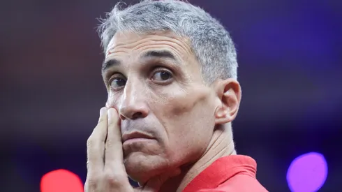 Vojvoda durante confronto contra o Cruzeiro no Brasileirão 2025.
