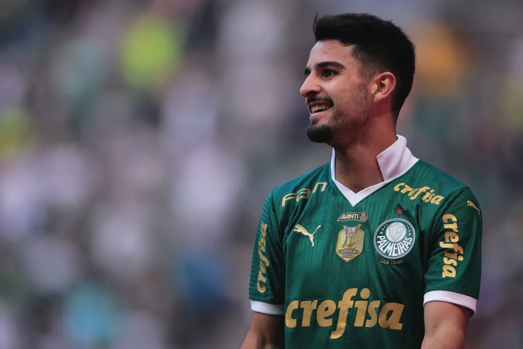 SP – SAO PAULO – 18/08/2024 – BRASILEIRO A 2024, PALMEIRAS X SAO PAULO – Flaco Lopez jogador do Palmeiras comemora seu gol durante partida contra o Sao Paulo no estadio Arena Allianz Parque pelo campeonato Brasileiro A 2024. Foto: Ettore Chiereguini/AGIF