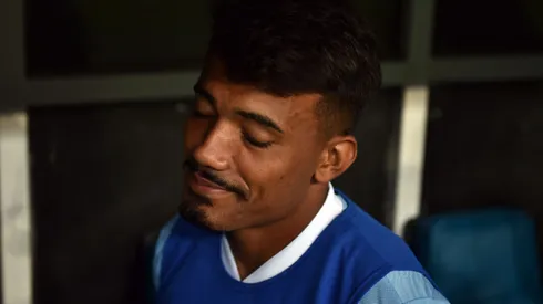 Vinicius Mingotti durante confronto entre Bahia e Vasco no Brasileirão 2023.