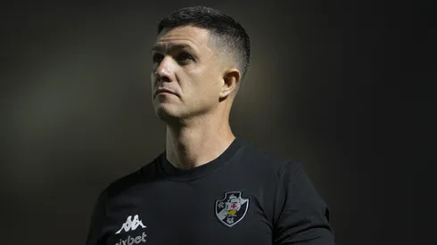Barbieri durante confronto entre Vasco x Goiás no Brasileirão 2023.