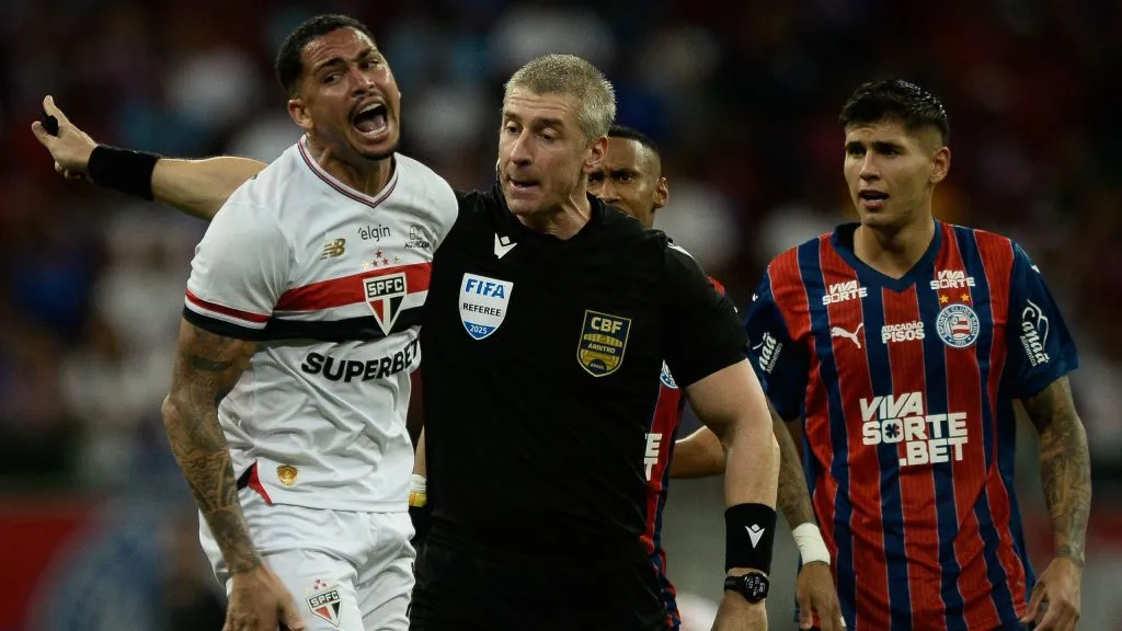 Luciano em Bahia x São Paulo. Foto: Jhony Pinho/AGIF