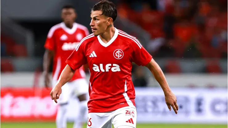 Alexandro Bernabei jogador do Internacional