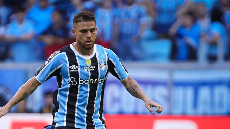 - Cuellar jogador do Gremio
