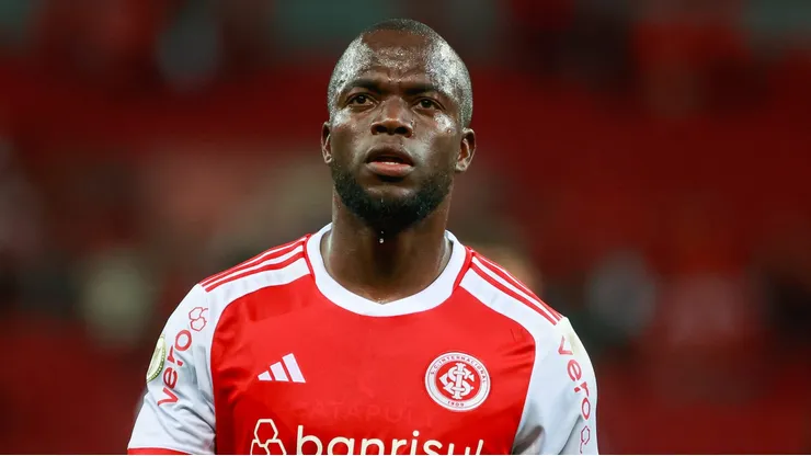 Enner Valencia em campo pelo Internacional. Foto: Luiz Erbes/AGIF