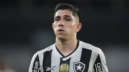 Savarino em campo pelo Botafogo. Foto: Thiago Ribeiro/AGIF