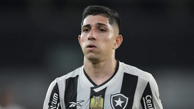 Savarino em campo pelo Botafogo. Foto: Thiago Ribeiro/AGIF