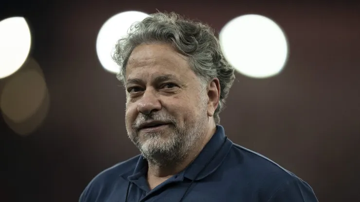 Casares deve realizar mais vendas no São Paulo.