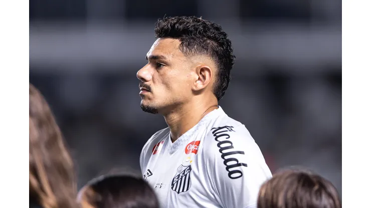 Tiquinho Soares, jogador do Santos