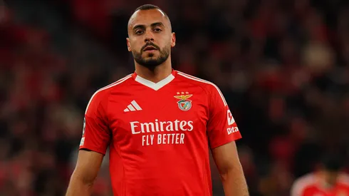 Arthur Cabral do SL Benfica durante o jogo da Fase MD6 da UEFA Champions League 2024/25 entre SL Benfica e Bologna FC 1909 no Estádio da Luz em 11 de dezembro de 2024 em Lisboa, Portugal. (Foto de Gualter Fatia/Getty Images)