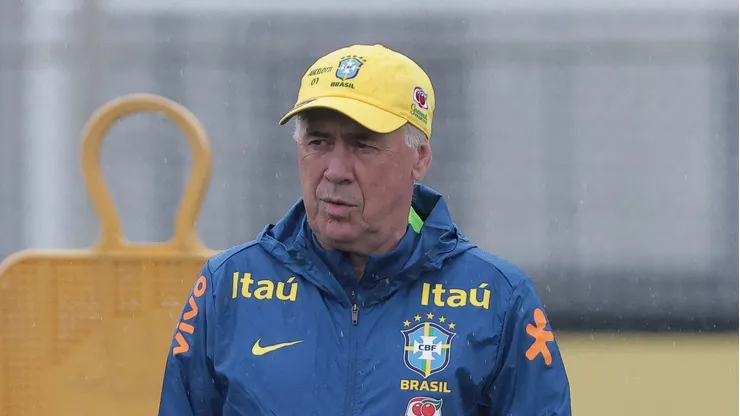 Carlo Ancelotti treinador do Brasil durante treino no Centro de Treinamento CT Joaquim Grava