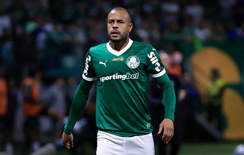 Mayke pode deixar o Palmeiras e jogar no São Paulo – Foto: Fabio Giannelli/AGIF.