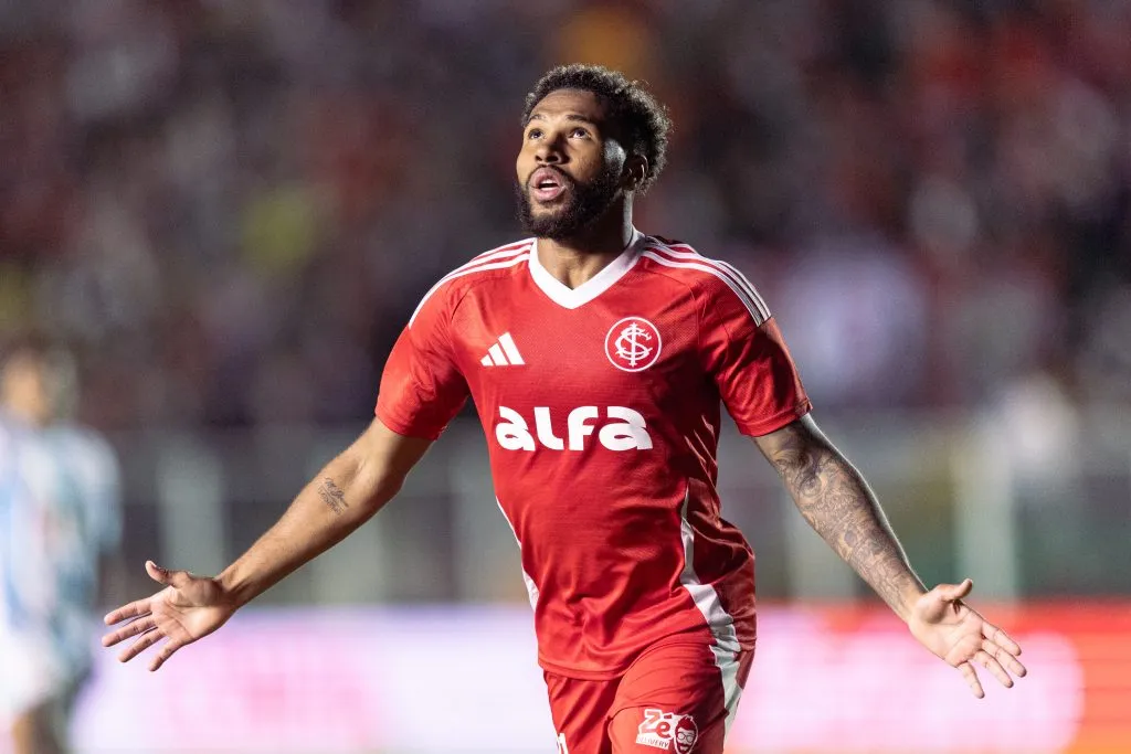 Wesley jogador do Internacional durante partida contra o Maracanã. Foto: Beno Kuster/AGIF