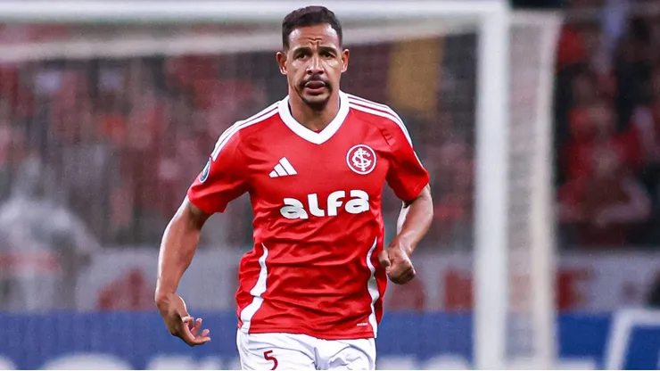 Fernando jogador do Internacional