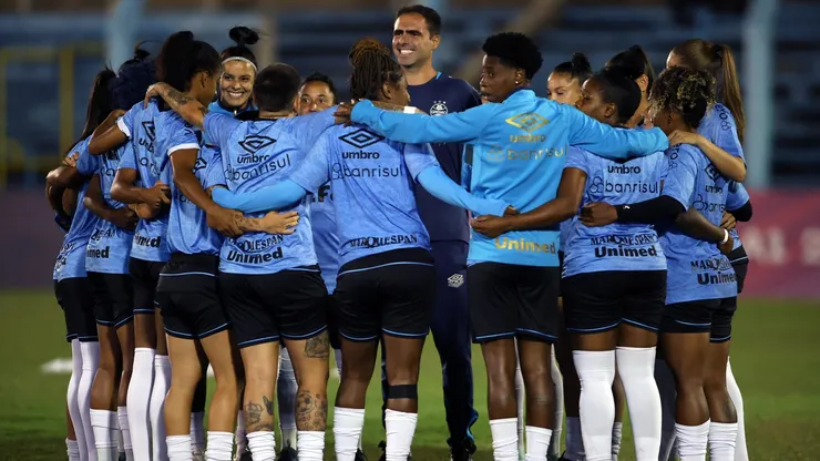 Veja todas as informações do duelo entre cariocas e gaúchas pelo Brasileirão Feminino (Reprodução/Staff Images/CBF)