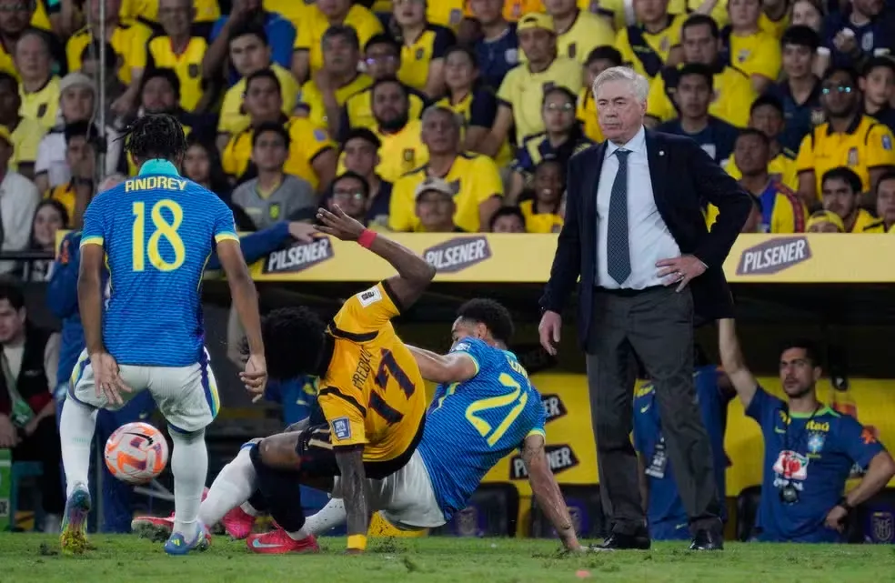 Carlo Ancelotti estrou no comando da Seleção. Foto: Reuters