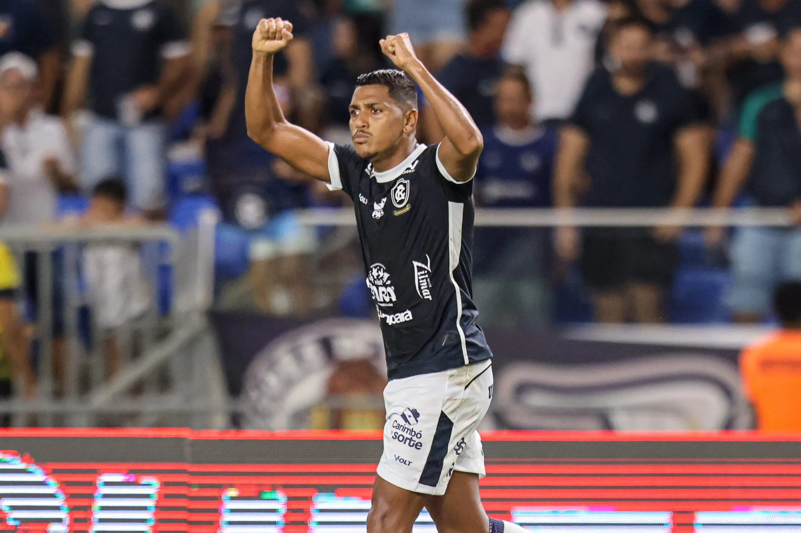 PA – BELEM – 24/05/2025 – BRASILEIRO B 2025, REMO X VOLTA REDONDA – Pedro Rocha jogador do Remo comemora seu gol durante partida contra o Volta Redonda no estadio Mangueirao pelo campeonato Brasileiro B 2025. Foto: Fernando Torres/AGIF
