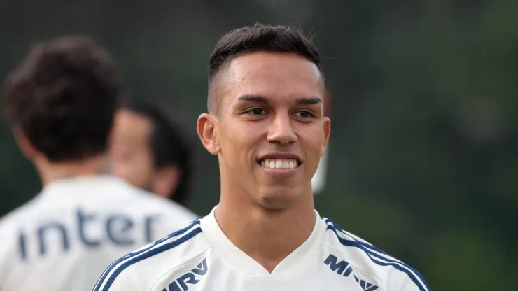 Igor Vinicius durante treino do Sao Paulo no CT Barra Funda.